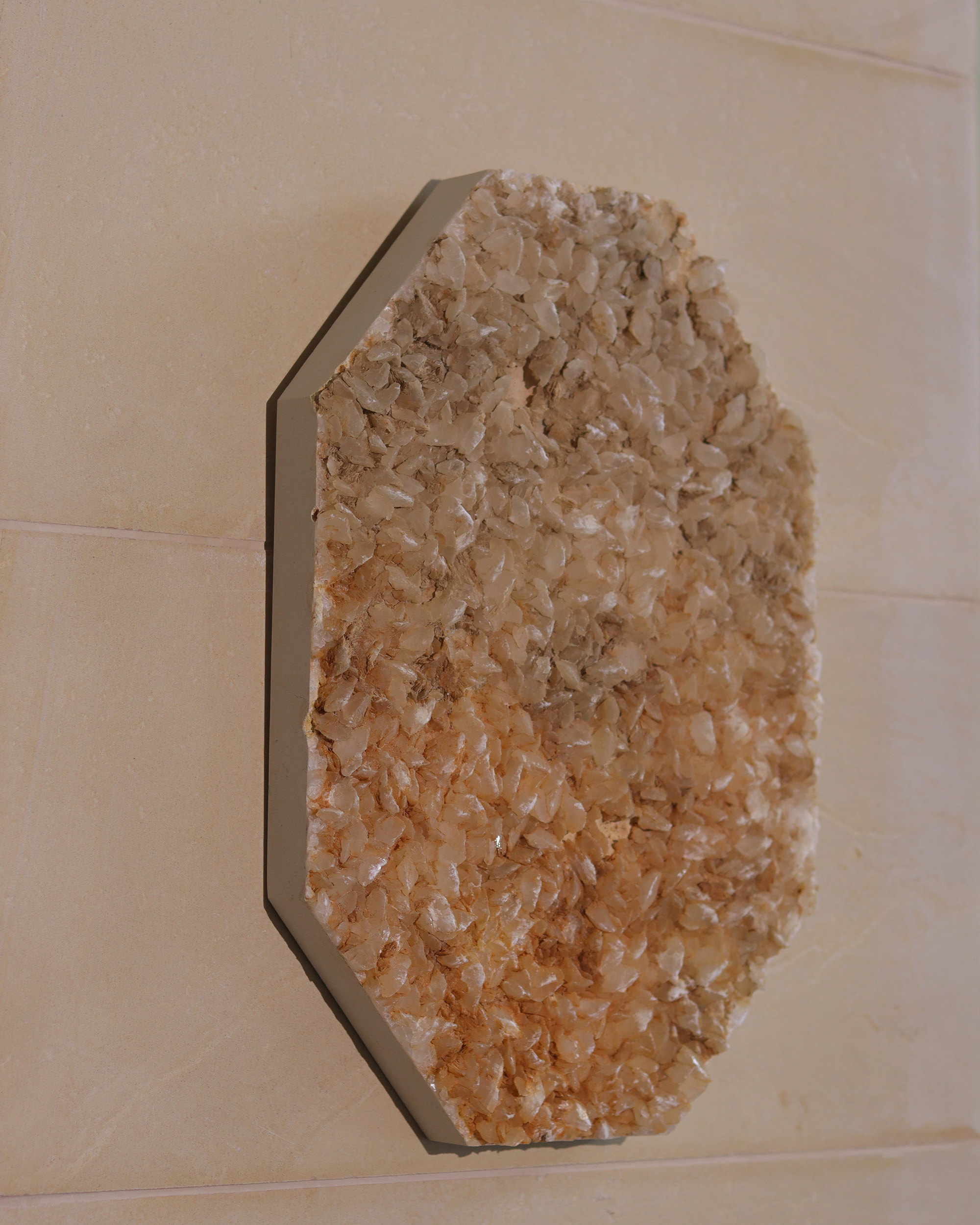 Crystal de pierre en hexagone