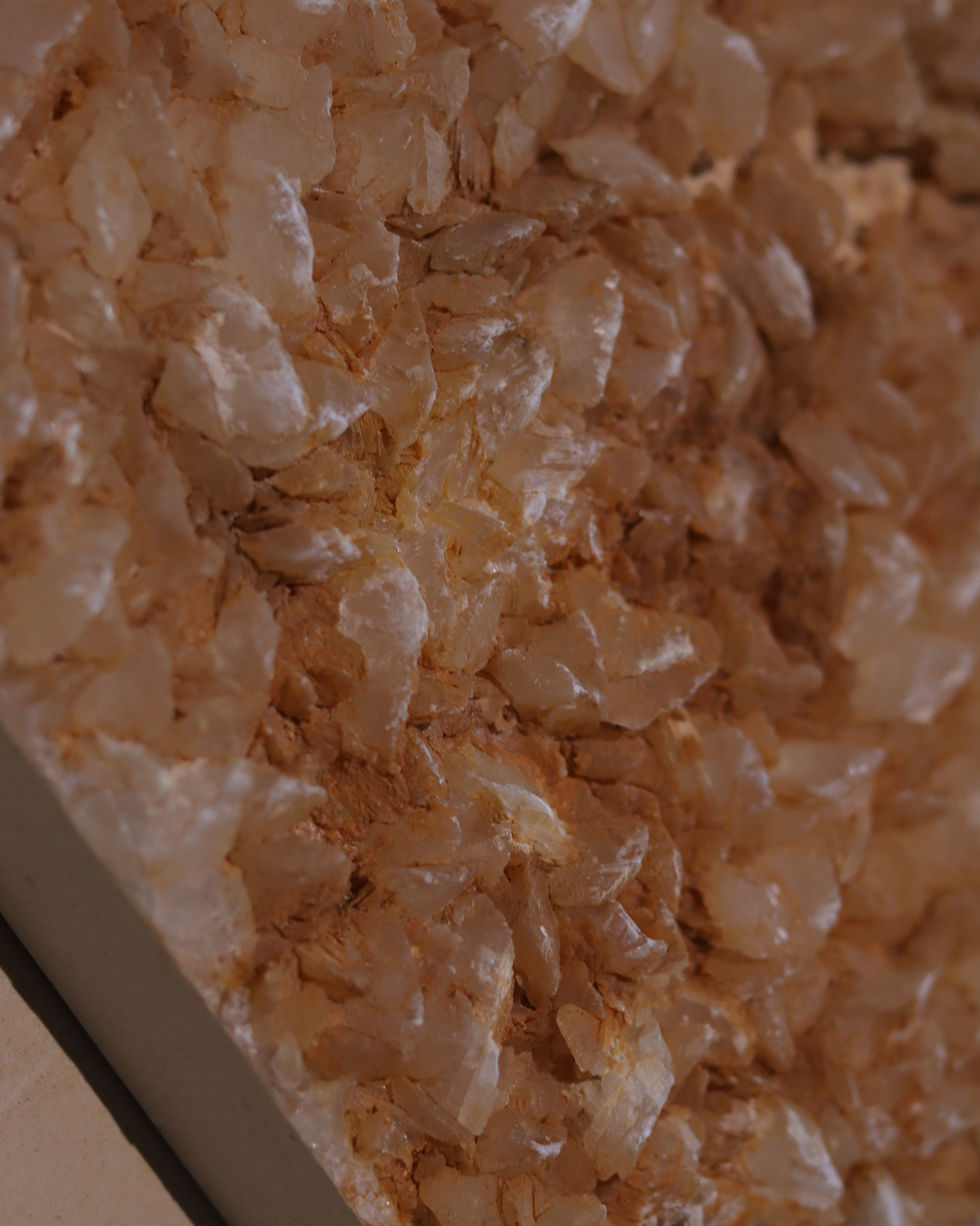 Crystal de pierre en sablier – Image 5