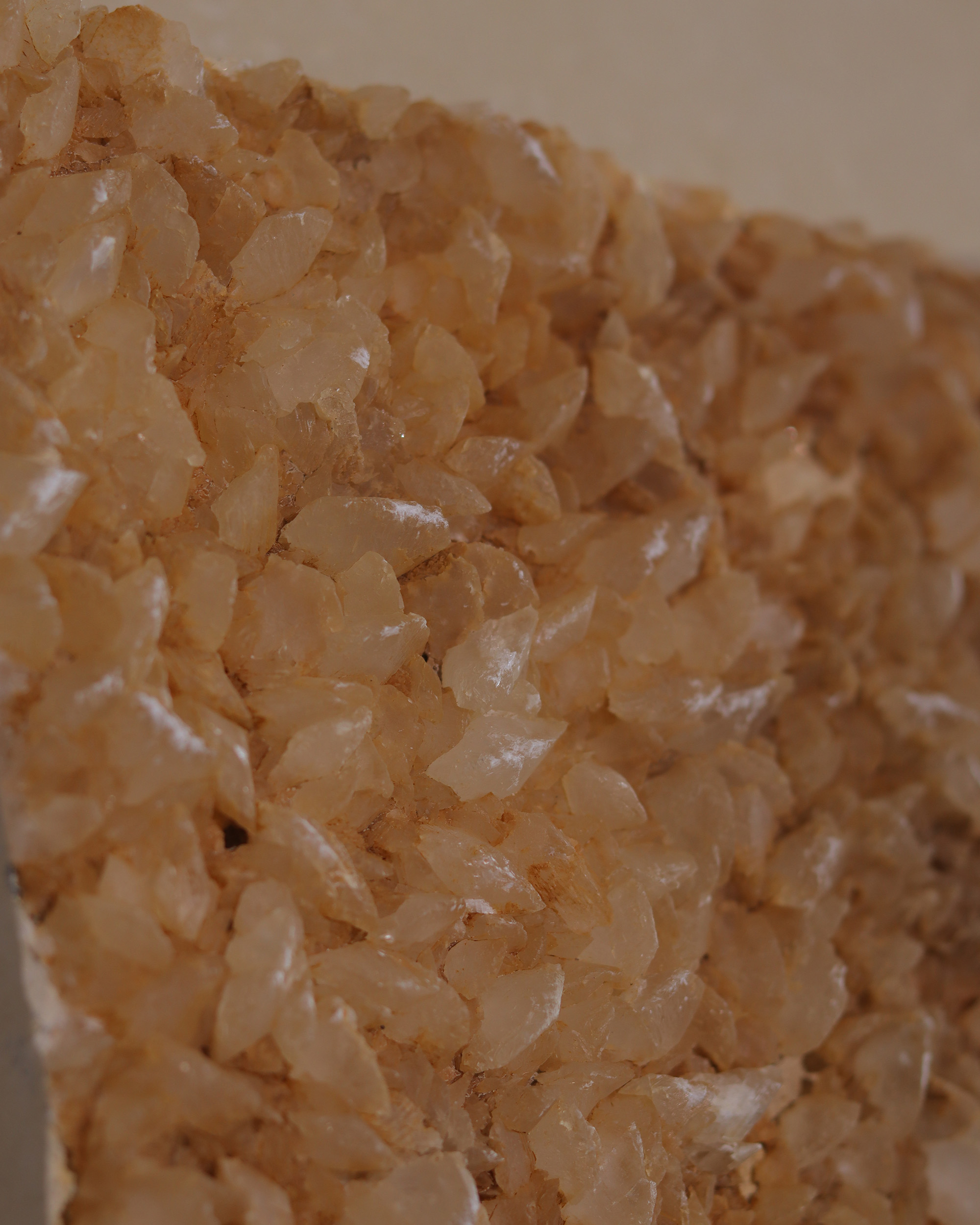 Crystal de pierre en ellipse – Image 2